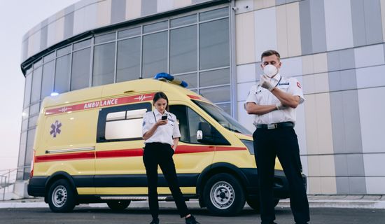 石棉救护车转运病人算来回费用吗？